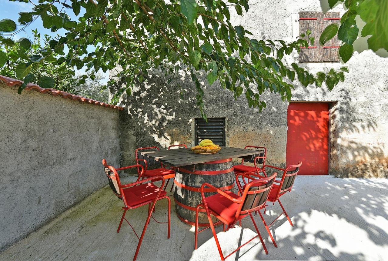 House Monteci 1378 Villa Galizana Bagian luar foto