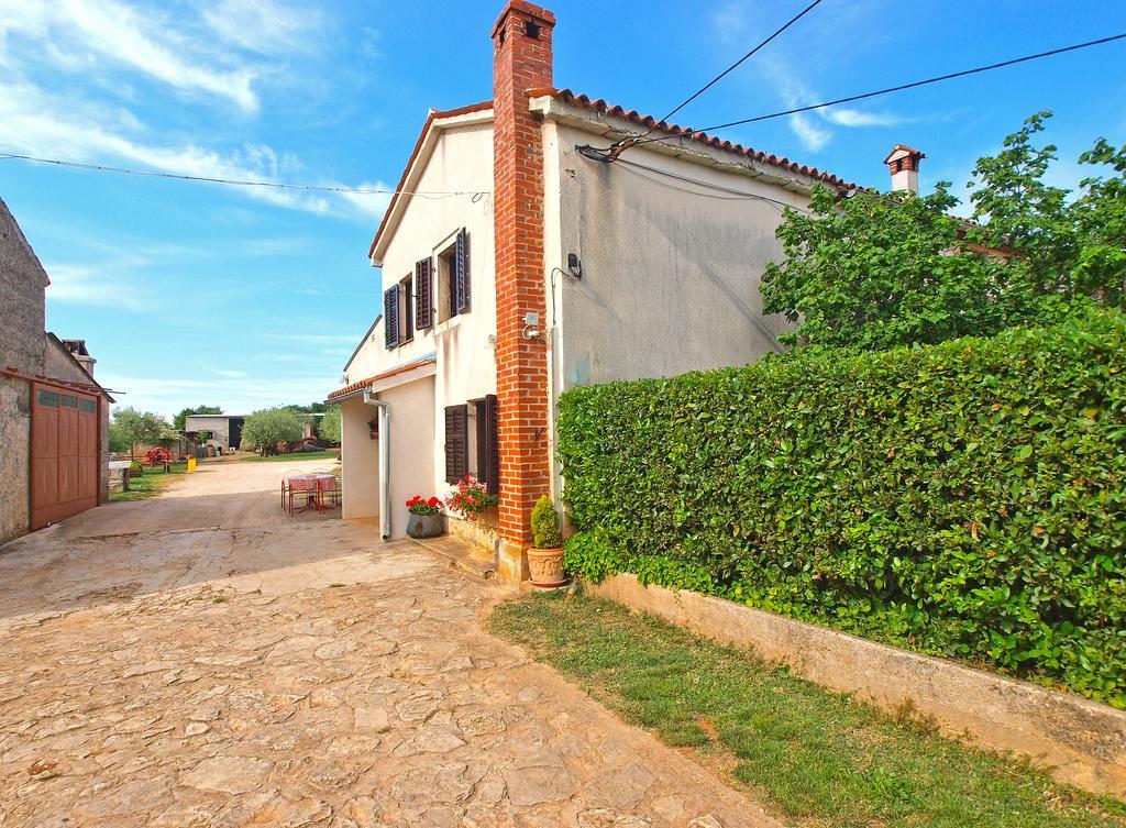 House Monteci 1378 Villa Galizana Bagian luar foto